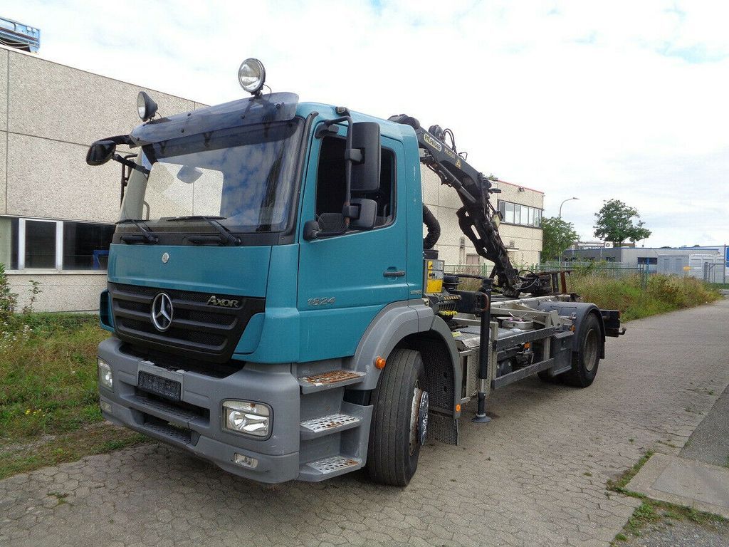 Mercedes-Benz Axor 1824 L  chassis truck