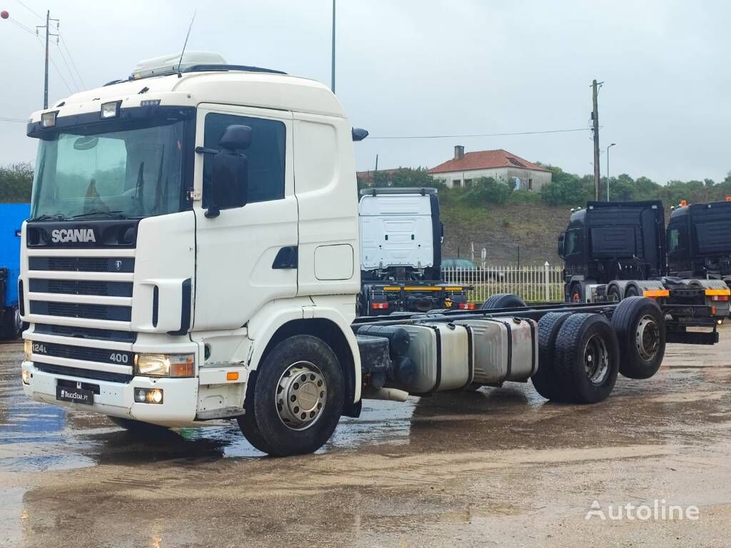 Scania 124 L 400 chassis truck