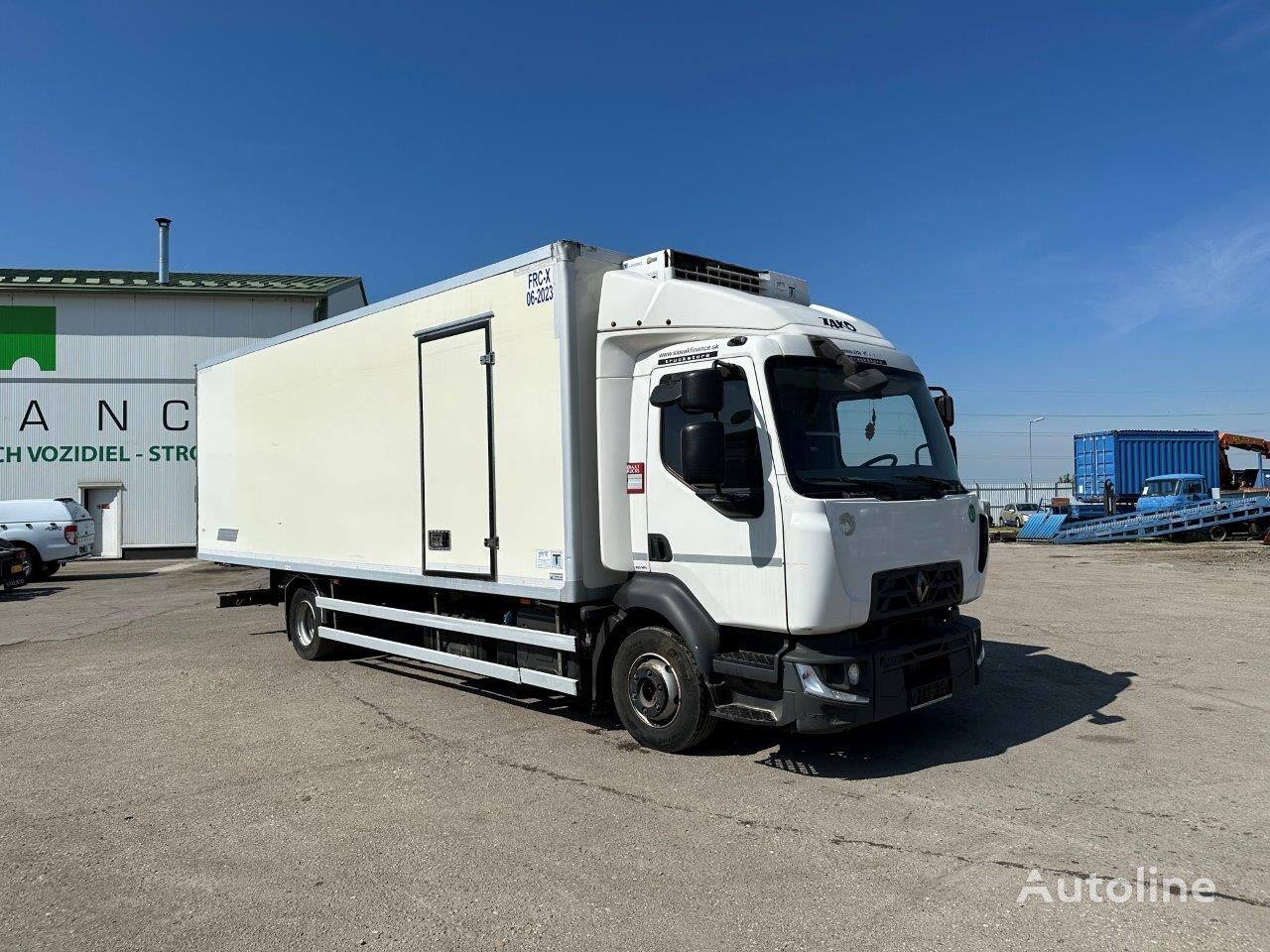 Renault D  refrigerated truck
