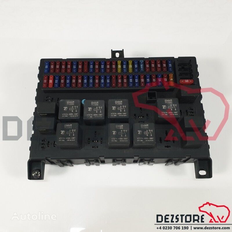 1895428 fuse block for DAF XF105 truck tractor